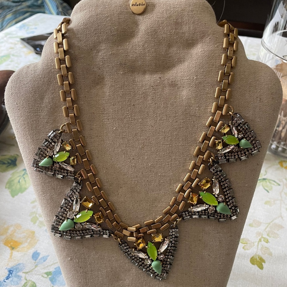 Stella & Dot Necklace